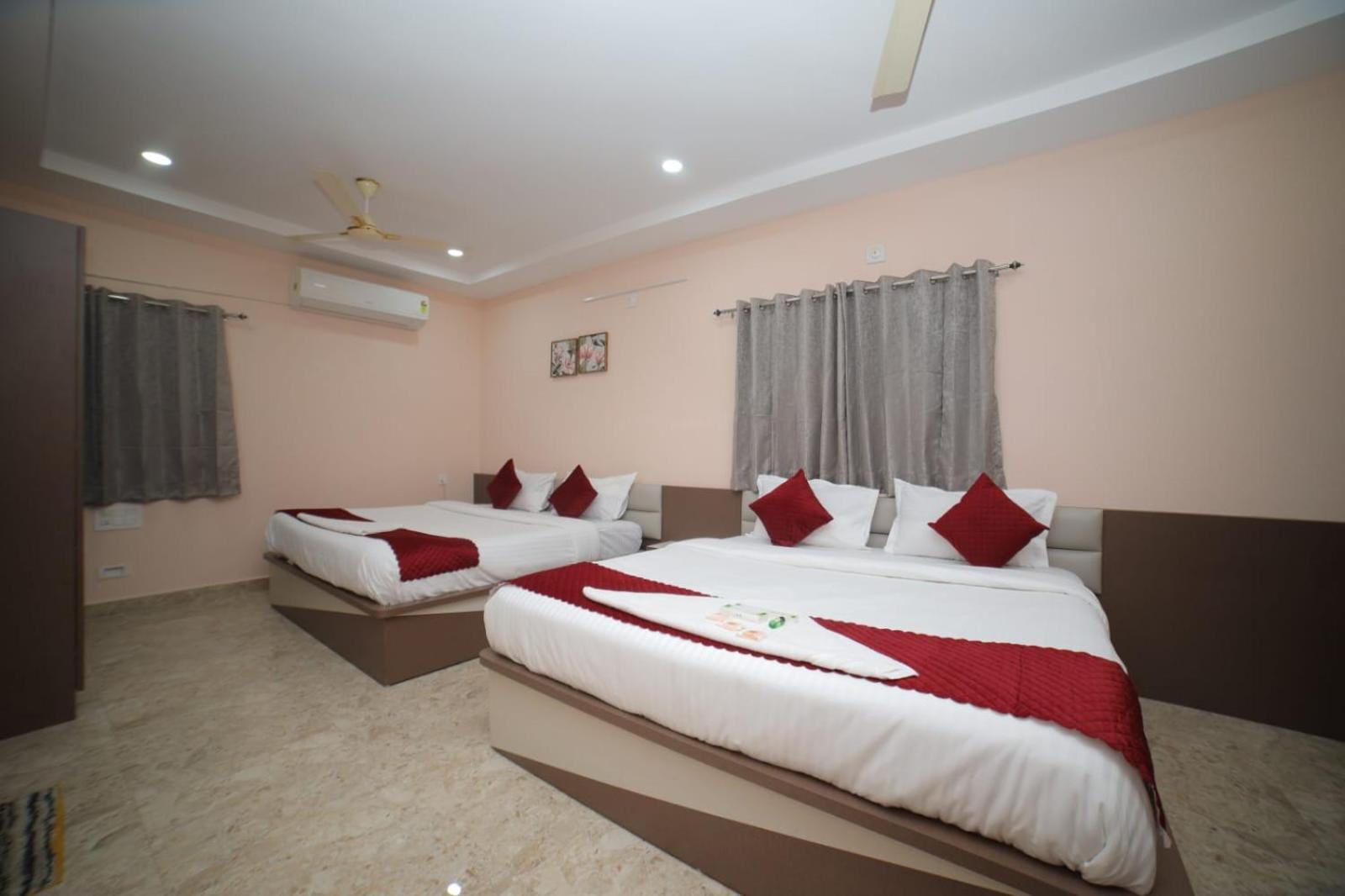 Sri Ganesh Grand Otel Tirupati Dış mekan fotoğraf